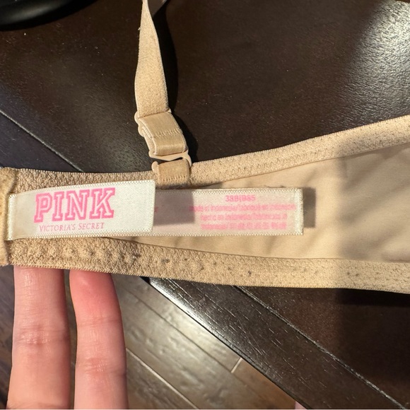 Victoria’s Secret - Push Up Bra - Picture 3 of 7